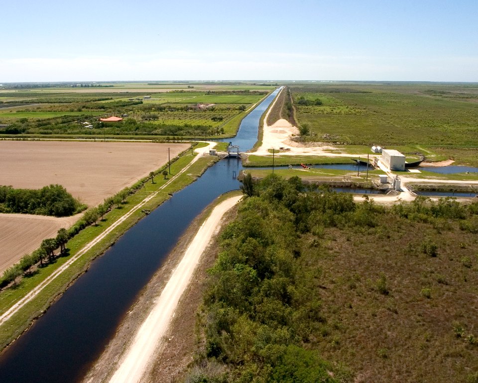 Levees, Dikes and Dams (4), NPSPhoto, R. Cammauf