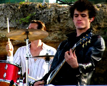 electrictouchguitaristanddrummer