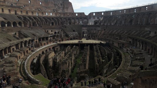 Antique colosseum history