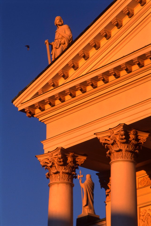 Helsinki Cathedral: apostles
