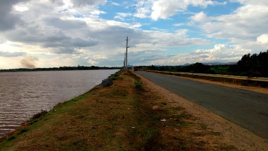 Tungabhadra River and Road, Hampi