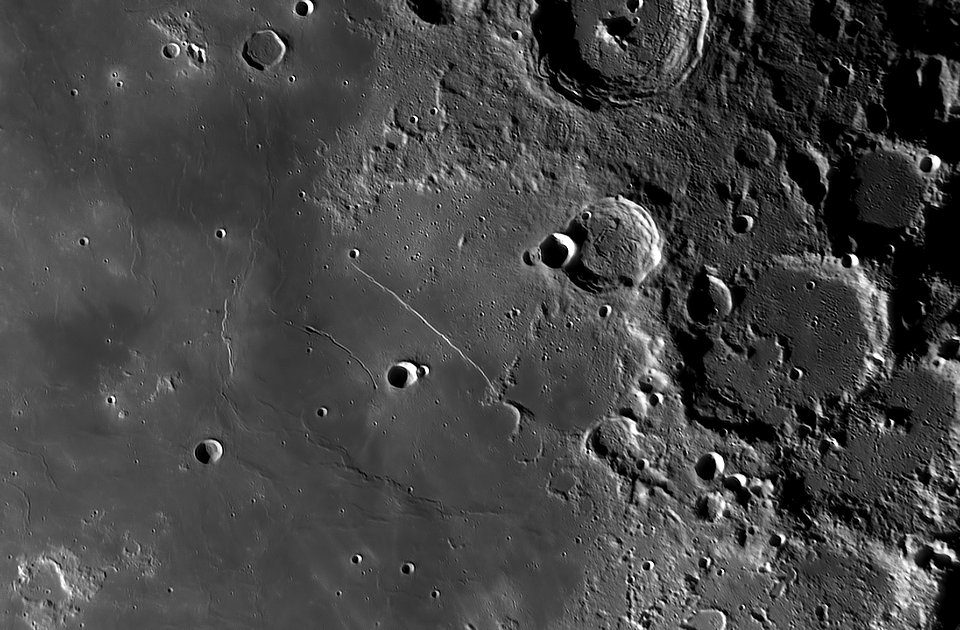 Moon: Rupes Recta (Straight Wall)
