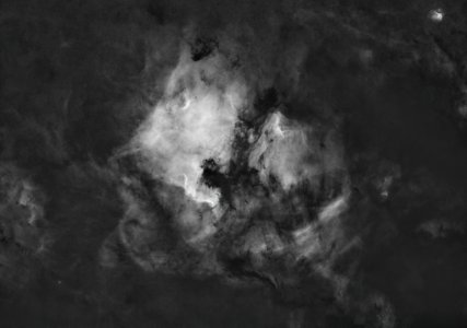 Nordamerika & Pelikan Nebel (H-Alpha) without stars