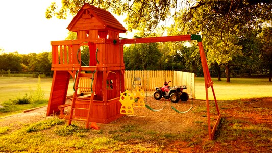 Play kids the game