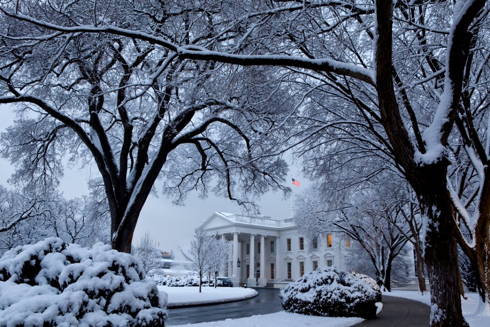 The White House blanketed in snow