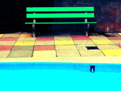 Pool tiles bright