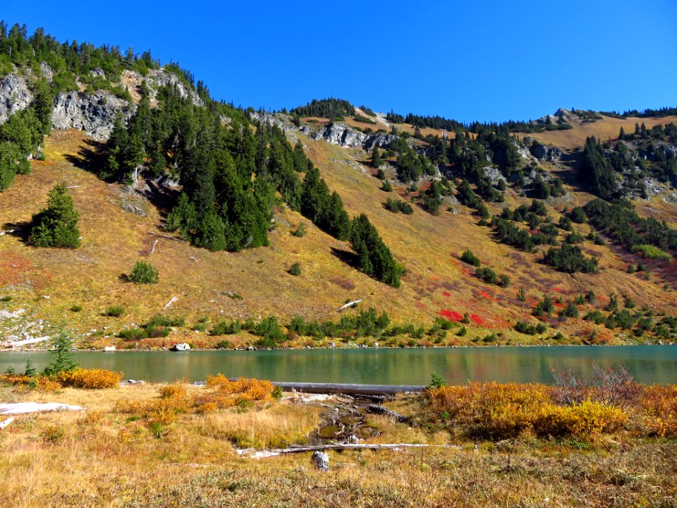Tatoosh Lakes at Tatoosh Ridge in WA