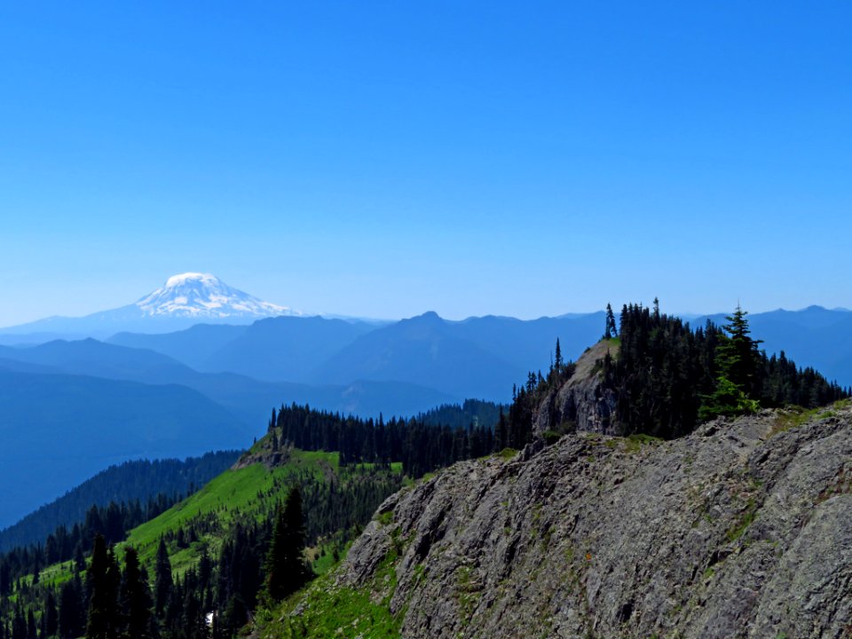 Tatoosh Peak Trail in WA