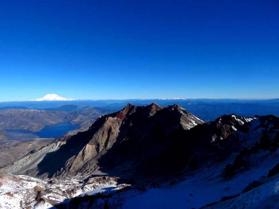 Mt. St. Helens Summit Trail in WA
