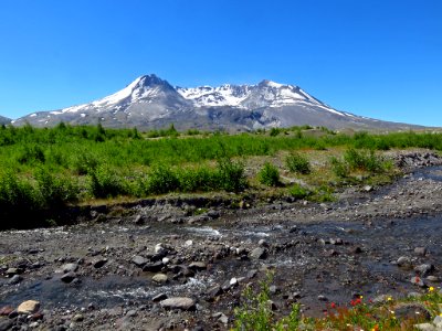 Loowit Falls Hike at Mt. St. Helens NM in Washington