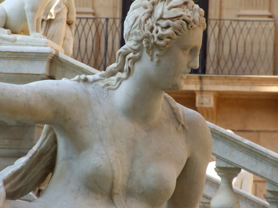 DSCF1548-Fontana della Vergogna-Palermo-Sicily-Italy-Castielli CC0-HQ