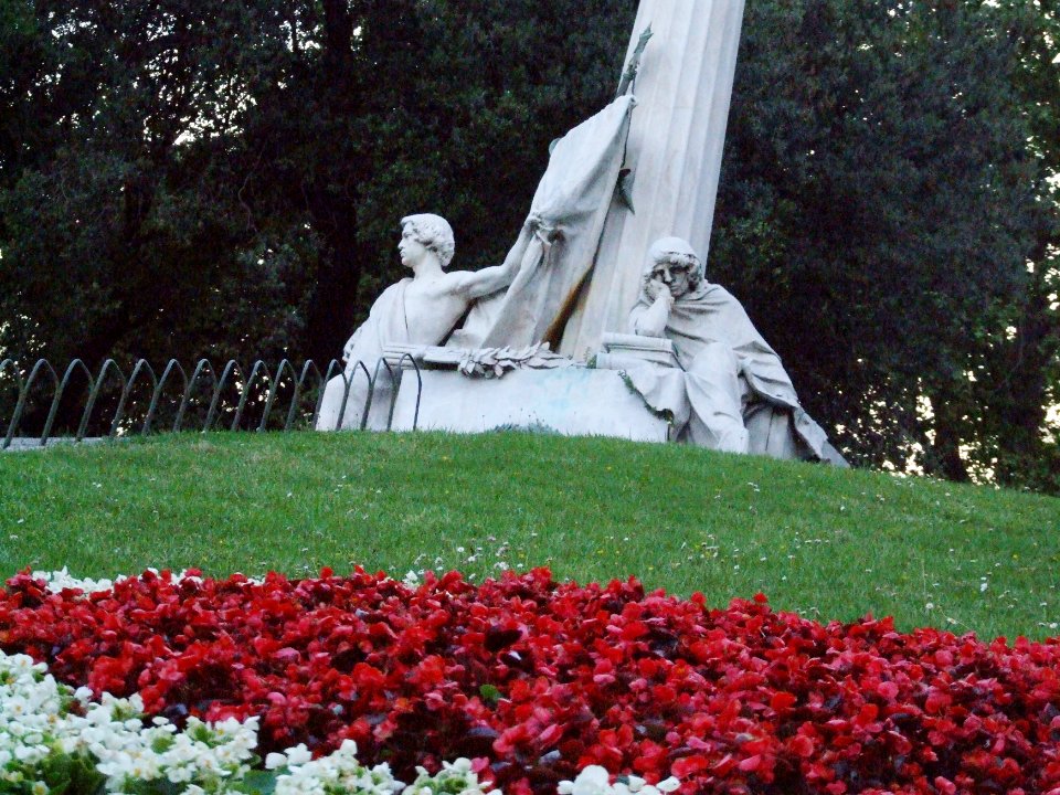 Mazzini-Genova-Liguria-Italy - Creative Commons by gnuckx