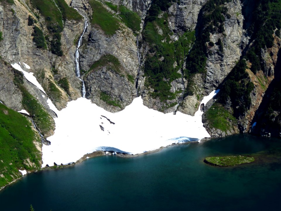Doubtful Lake at North Cascades NP in WA