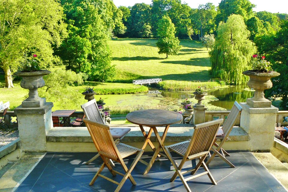 Park idyllic romantic