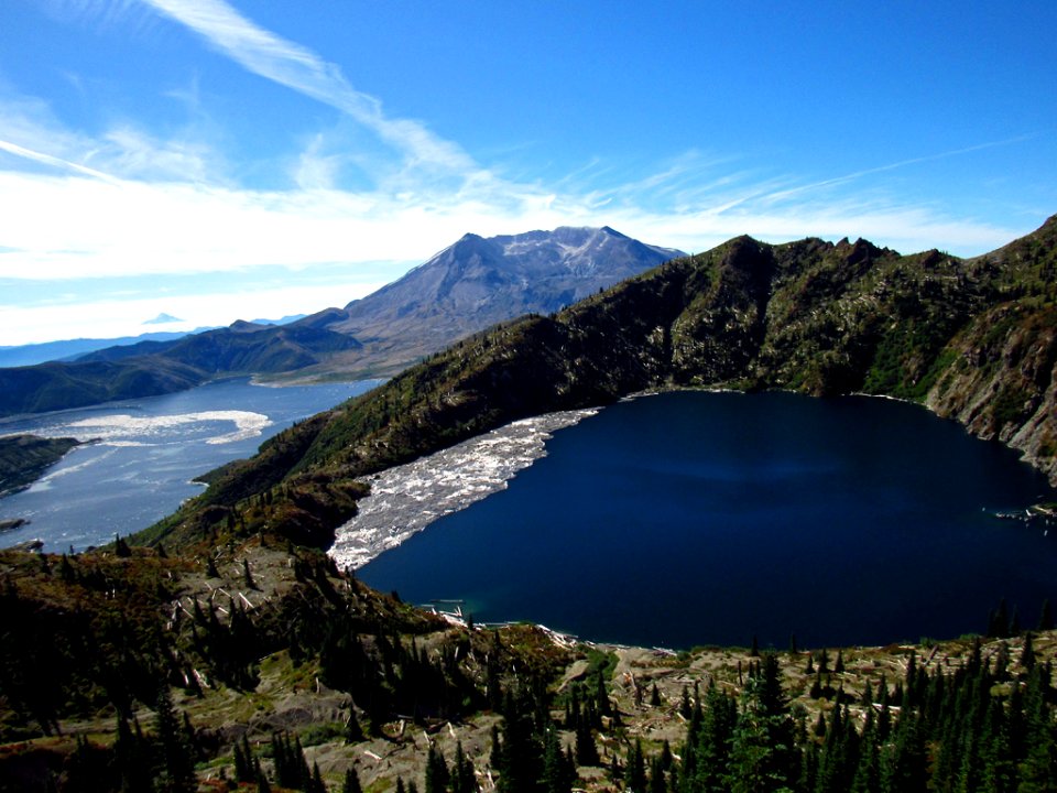 Spirit Lake and St. Helens Lake at Mt. Margaret Backcountry in WA