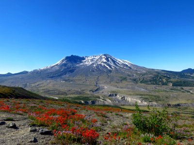 Loowit Falls Hike at Mt. St. Helens NM in Washington