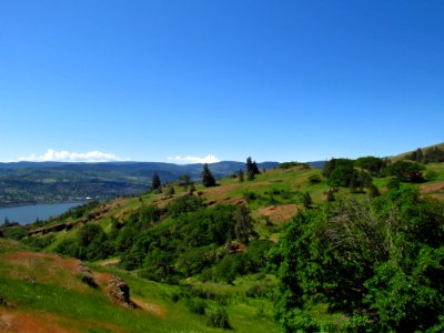 Labyrinth-Coyote Wall Trail in WA