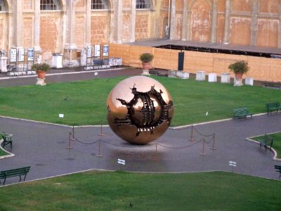 Italy Vatican - Creative Commons by gnuckx