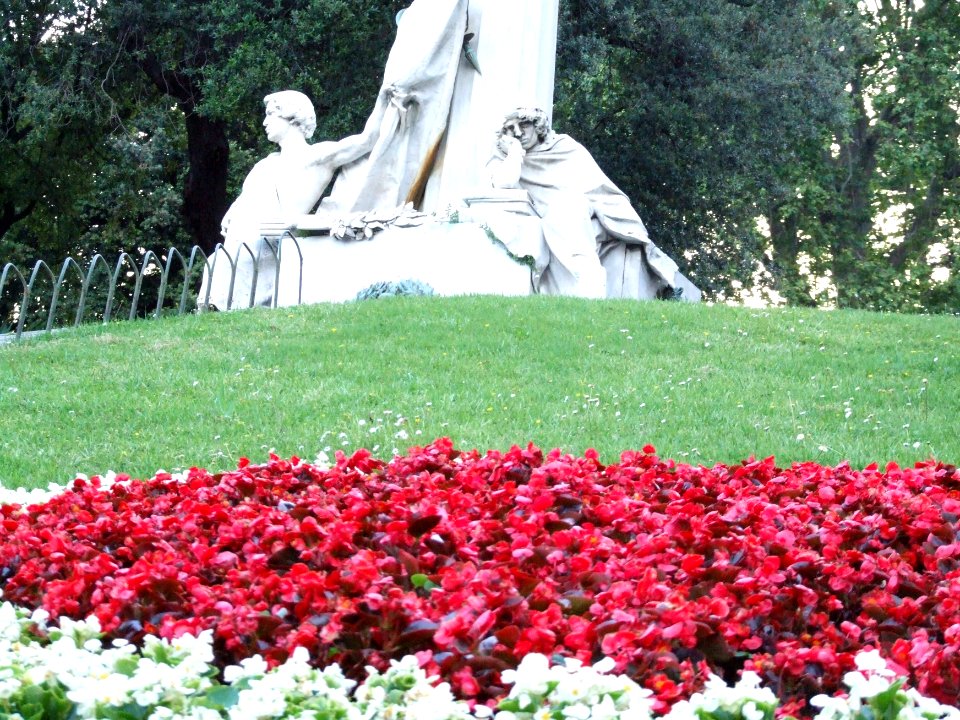 Mazzini-Genova-Liguria-Italy - Creative Commons by gnuckx