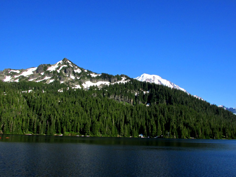 Mowich Lake at Mt. Rainier NP in WA