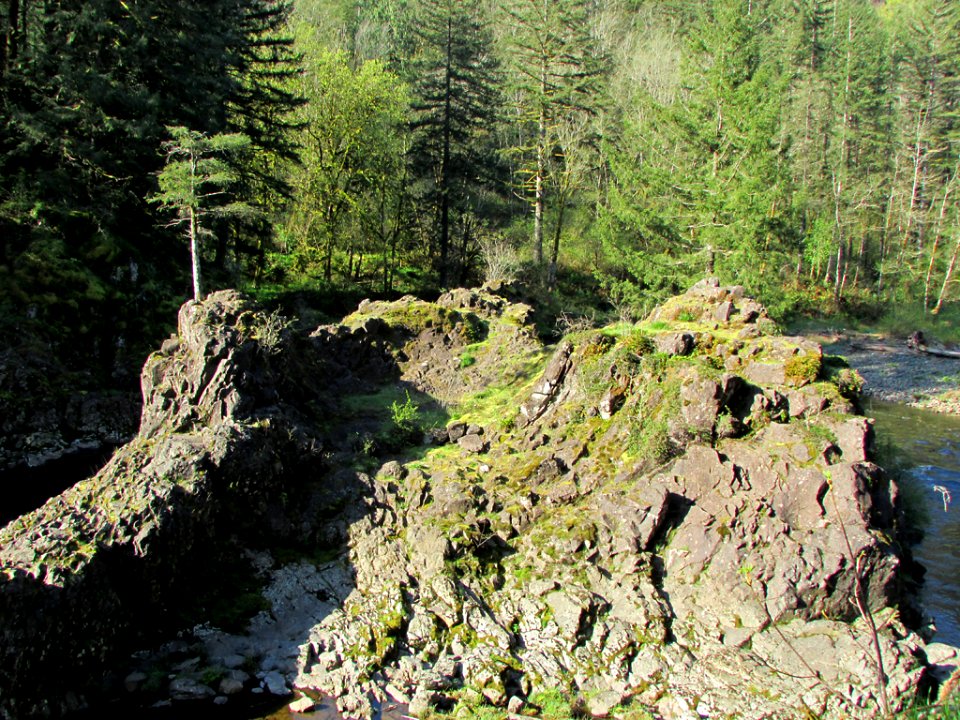Lucia Falls Park at Lewis River in WA