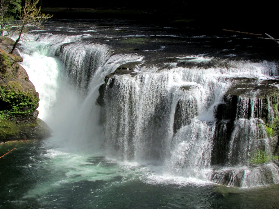 Lower Lewis River Falls in WA