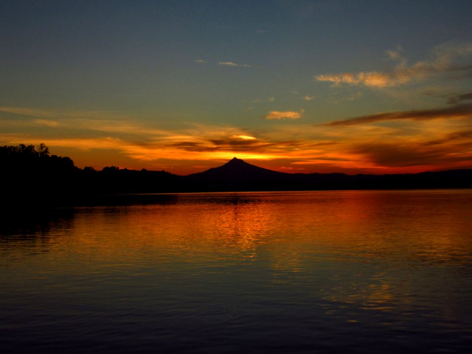 Sunrise at Columbia River