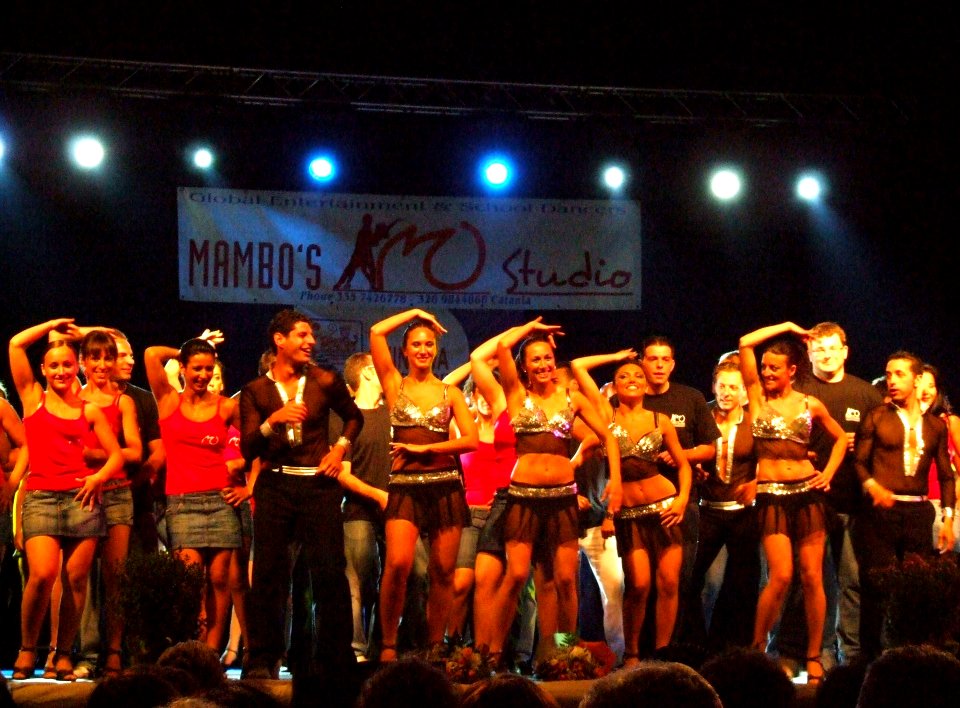 DSCF4756-Mambo Dance-Tremestieri Etneo-Sicilia-Italy-Castielli CC0 HQ