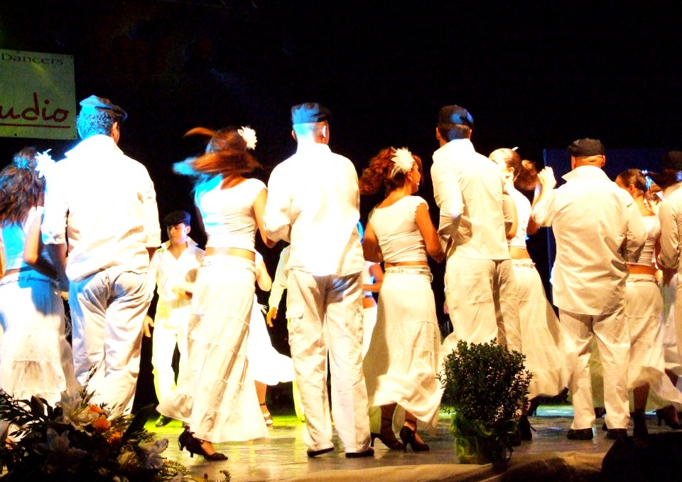 Mambo Dance Tremestieri Etneo Sicilia Italy - Creative Commons by gnuckx