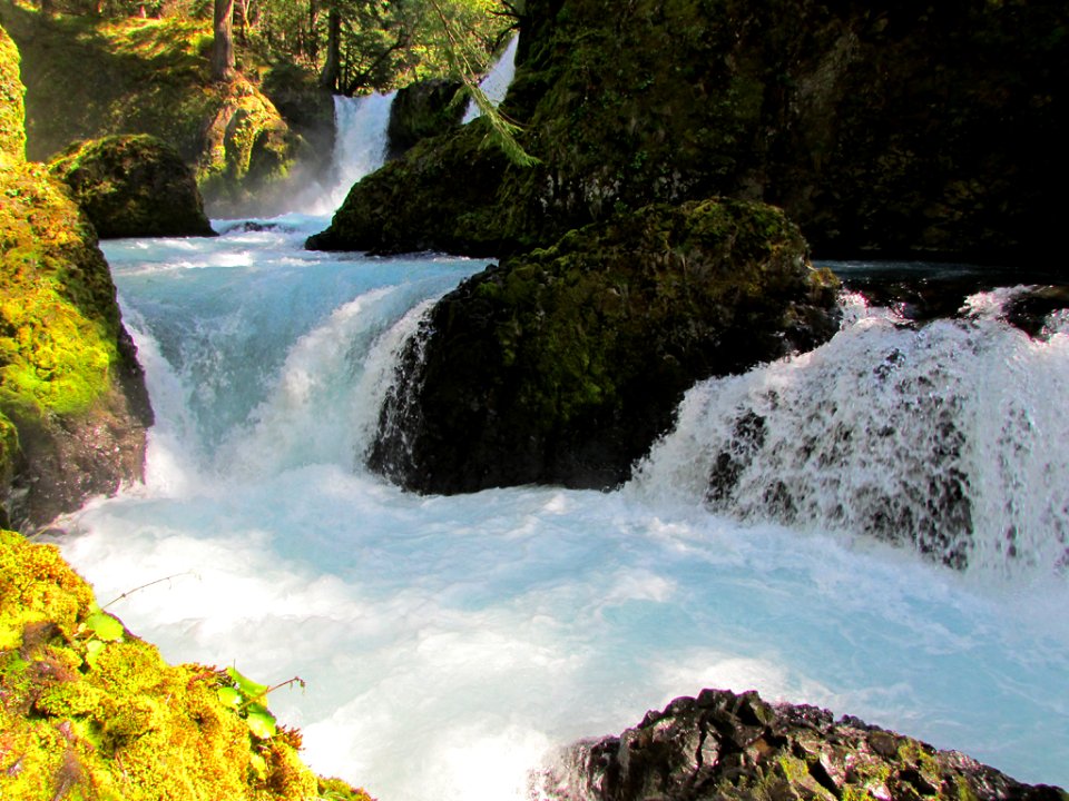 Spirit Falls Trail on Little White Salmon River in WA