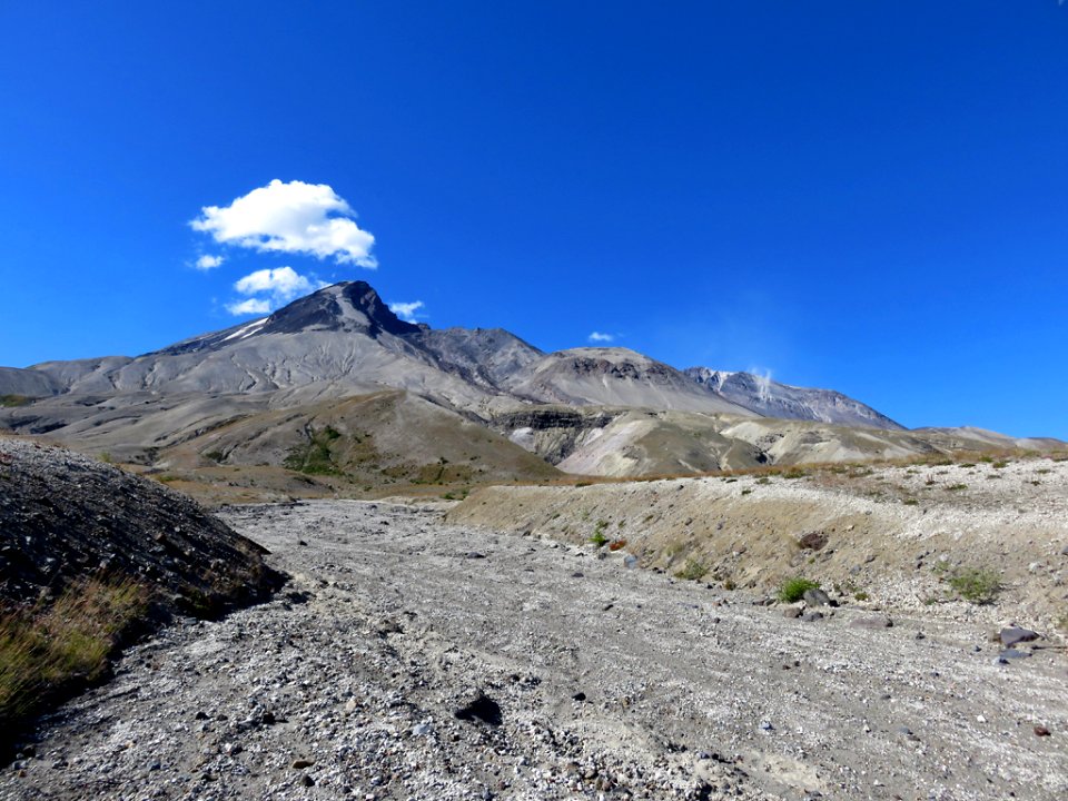 Truman / Loowit Trail at Mt. St. Helens NM in WA