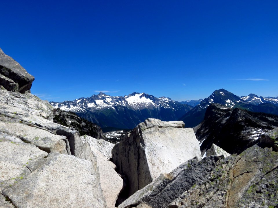 Hidden Lake Trail at North Cascades NP in WA