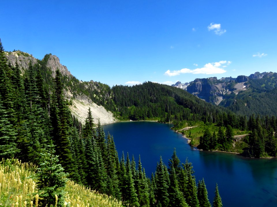 Eunice Lake at Mt. Rainier NP in WA