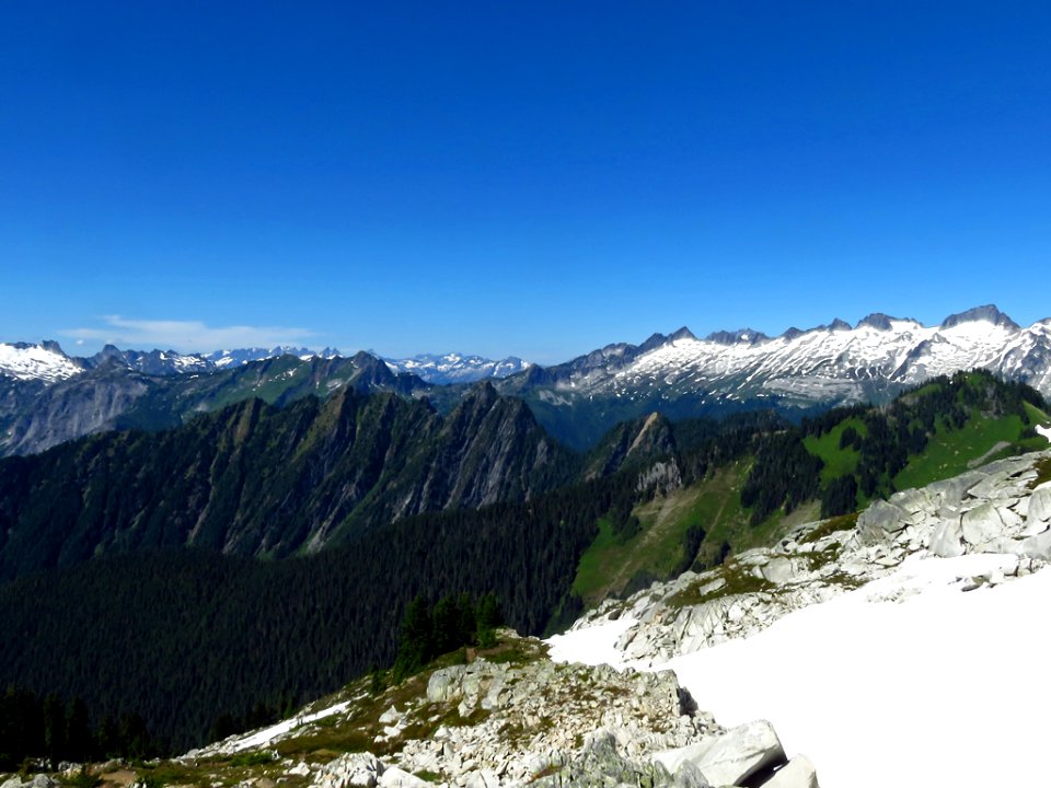 Hidden Lake Trail at North Cascades NP in WA