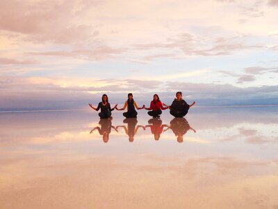 Bolivia friends meditating