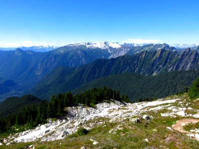 Hidden Lake Trail at North Cascades NP in WA