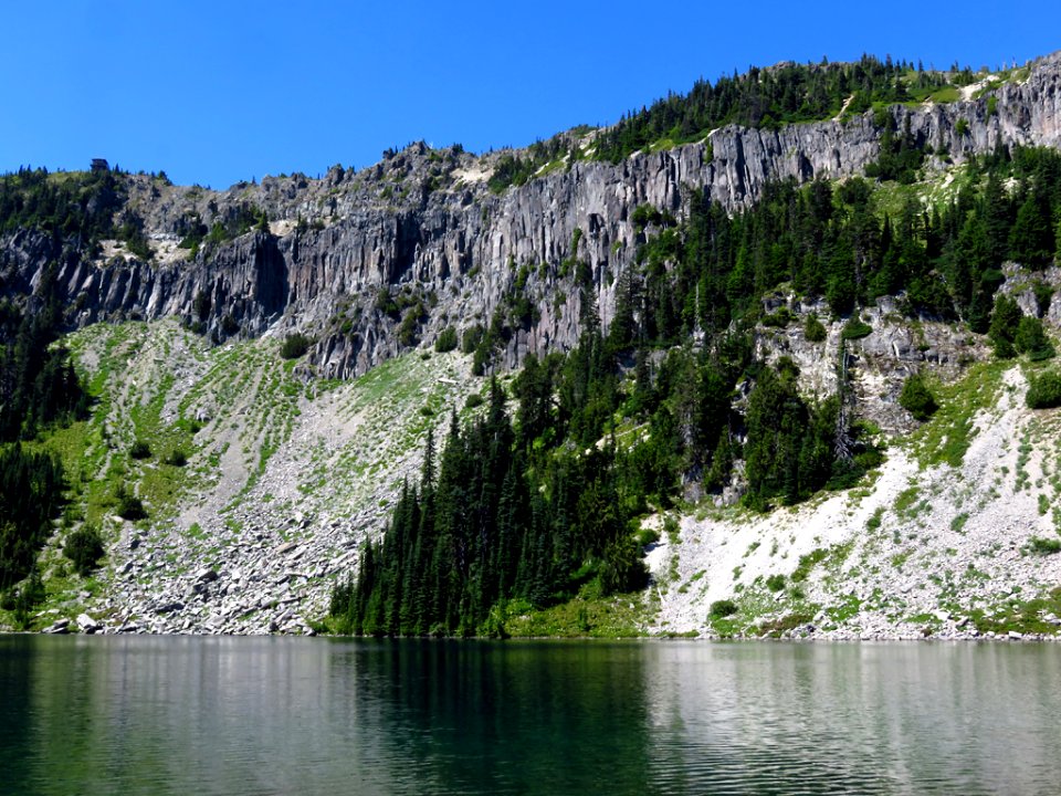 Eunice Lake at Mt. Rainier NP in WA