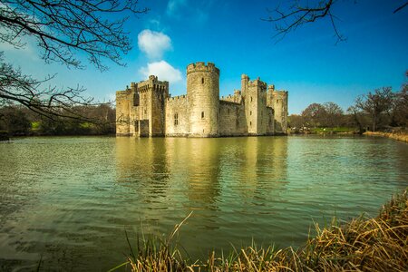 Monument england medieval architecture