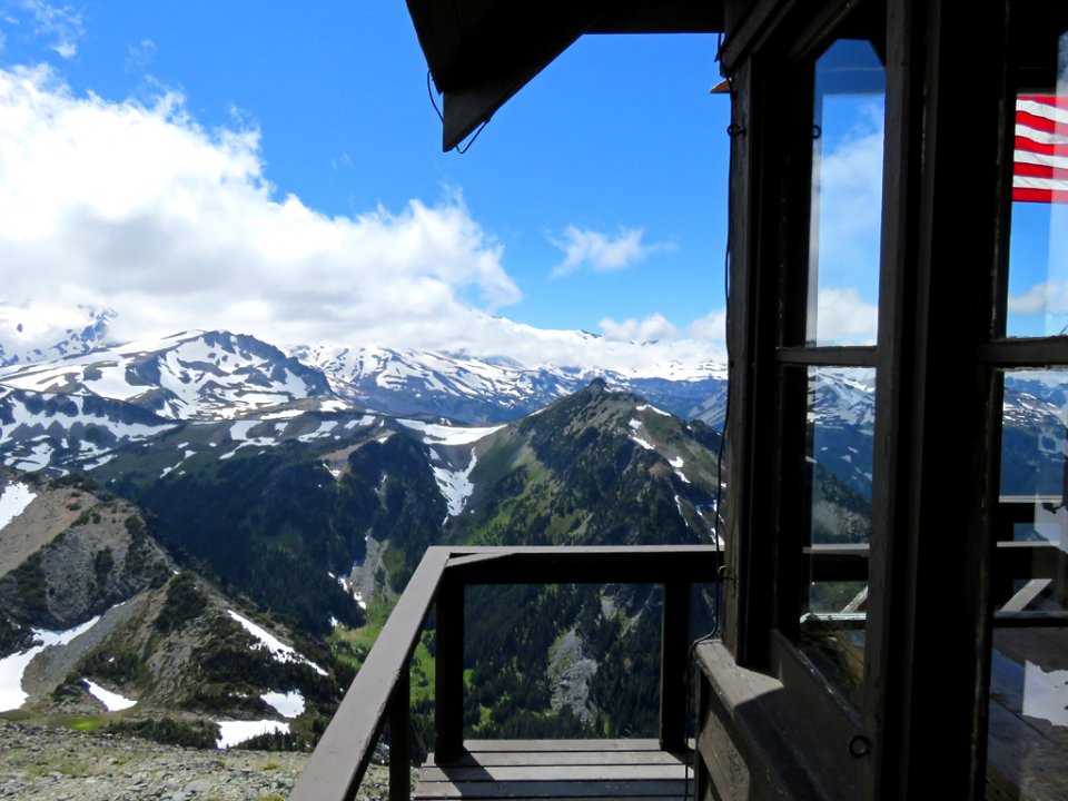 Mt. Fremont Lookout at Mt. Rainier NP in Washington