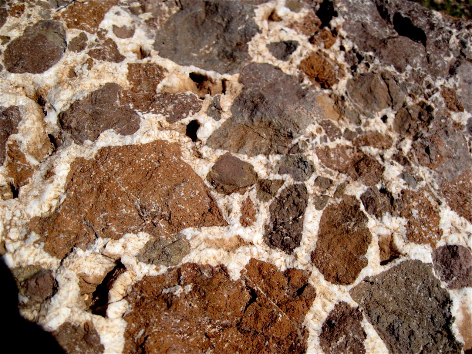 Basalt Puzzle Pieces