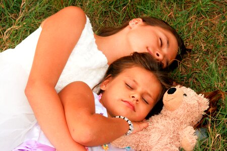 White hug sleep