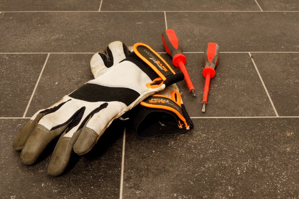 Work gloves protective gloves screwdriver