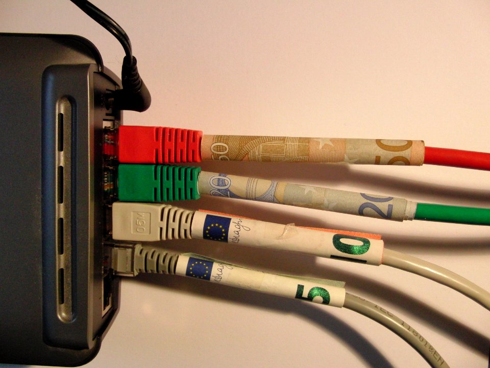 Netz - Switch und Geld