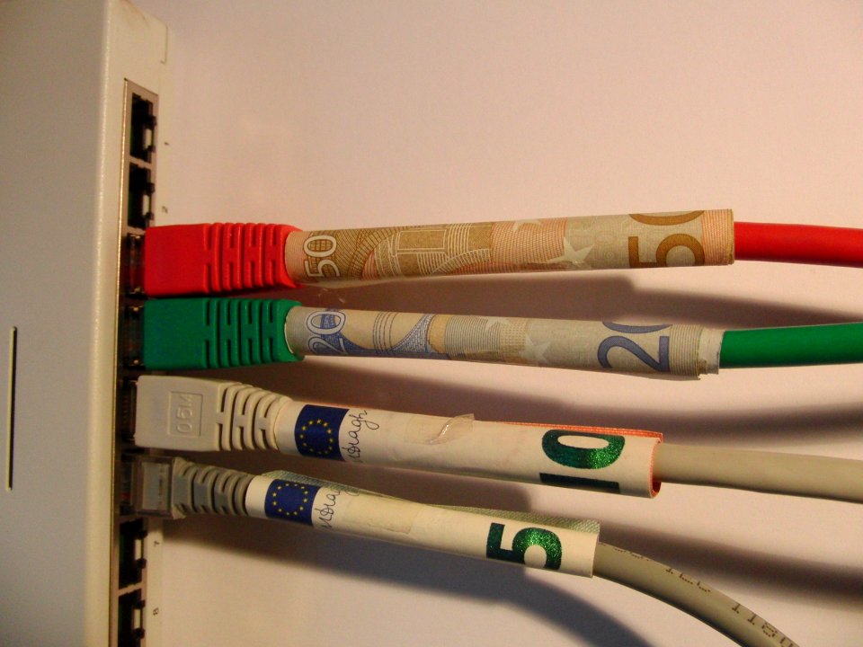 Netz - Switch und Geld