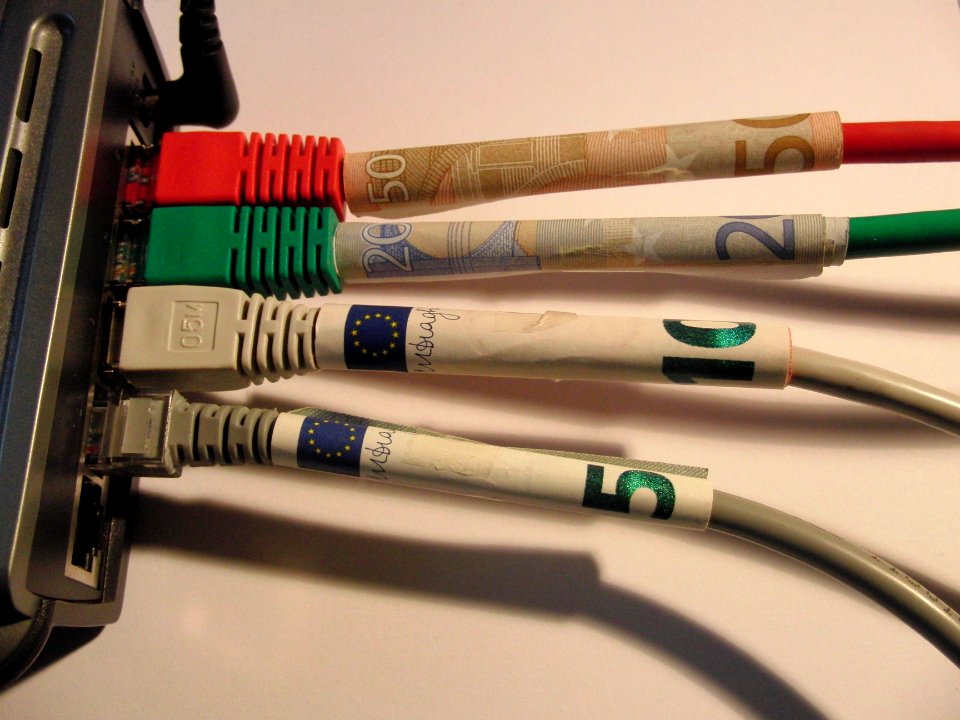 Netz - Switch und Geld
