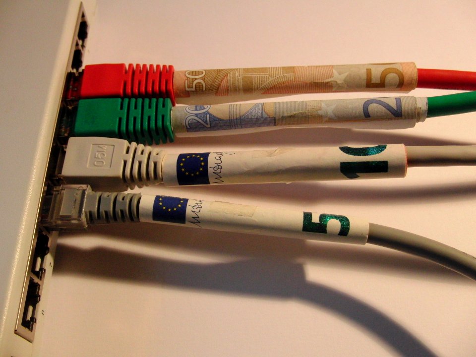 Netz - Switch und Geld