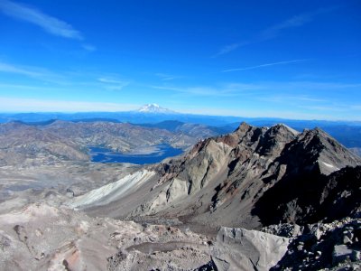 Mt. St. Helens Summit Trail in WA