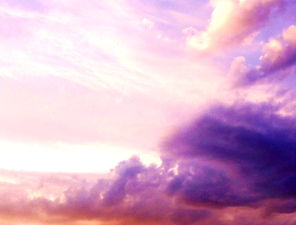 Cloud color pink clouds