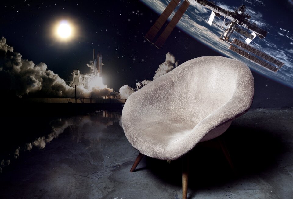 Celebrities earth spaceship
