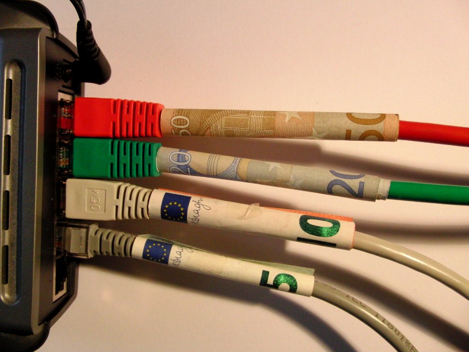 Netz - Switch und Geld